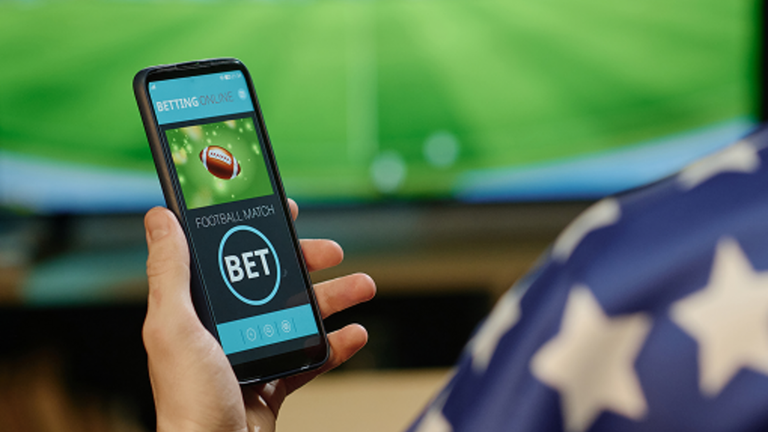 How Smartphone Technology Changed Online Sports Wagering with 1xBet